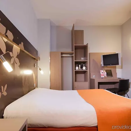 Отель Mercure Gare De L'est Париж