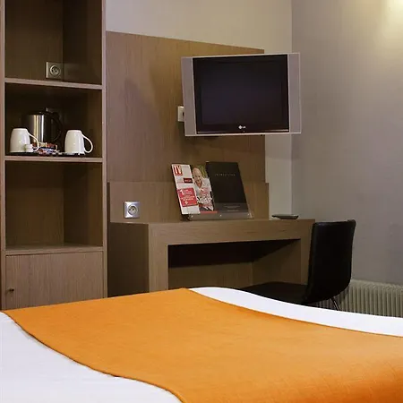 Mercure Gare De L'est Otel Paris