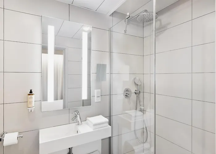 East Side House Paris, A Member Of Radisson Individuals Hotel 4*